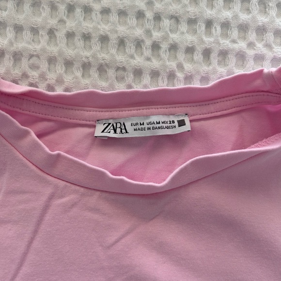 ZARA Light Pink Cropped Sleeveless Tee - Picture 2 of 3